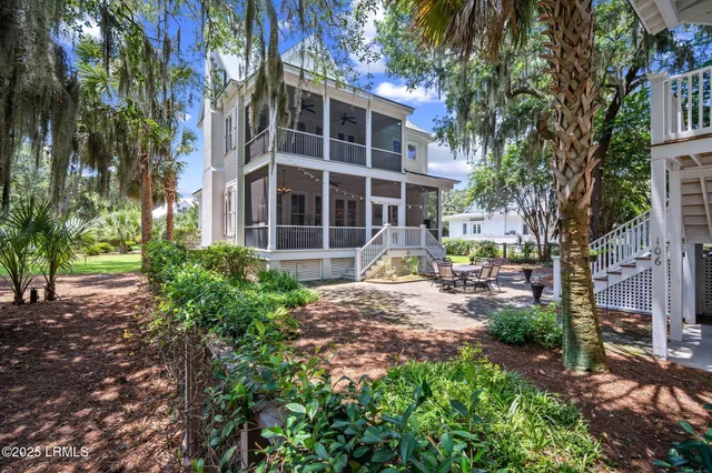 $1,240,000 | 106 Coosaw Club Drive, Beaufort, SC 29907