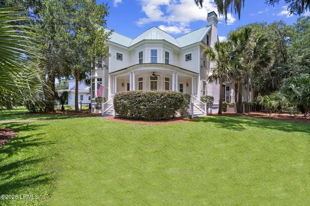 $1,240,000 | 106 Coosaw Club Drive, Beaufort, SC 29907
