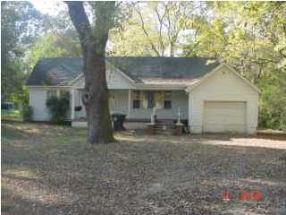 1323 Vance Road Chattanooga, TN 37421 - Photo 1 of 4 Primary Photo