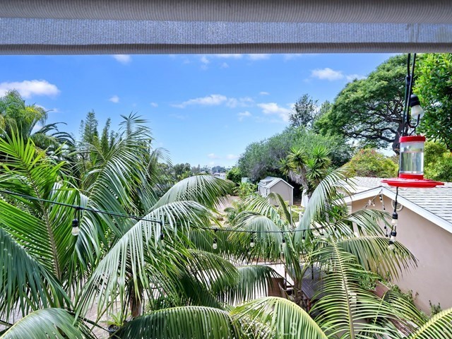 1570 Burgundy Road Encinitas, CA 92024 - Photo 25 of 47 a view of a yard