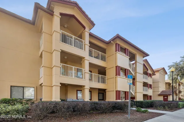 $435,000 | 99 Broad River Place, Unit 2107, Welaka, FL 32193