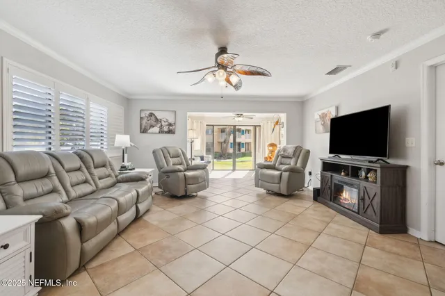 $435,000 | 99 Broad River Place, Unit 2107, Welaka, FL 32193