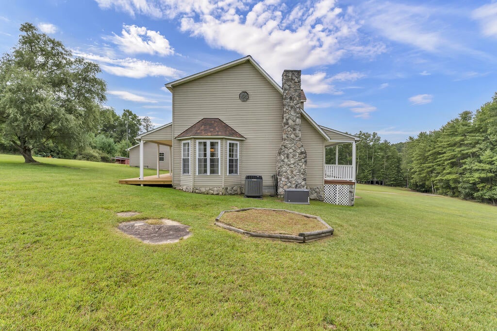 393 Beagle Club Road Jumping Branch, WV 25969 - Photo 9 of 55 Gallery Image 9