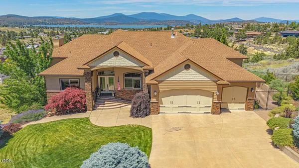 $830,000 | 1354 Ridgecrest Drive, Klamath Falls, OR 97601