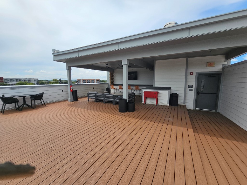 2220 Webberville Road, Unit 310 Austin, TX 78702 - Photo 38 of 39