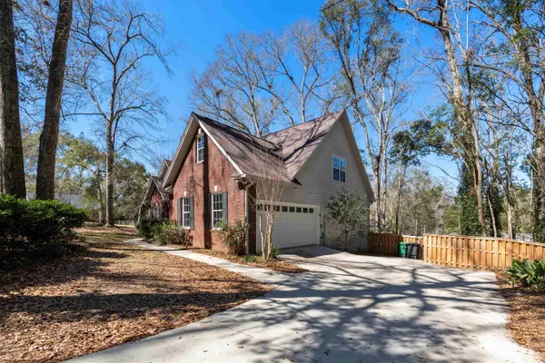$469,500 | 1406 Avondale Court, Tallahassee, FL 32317