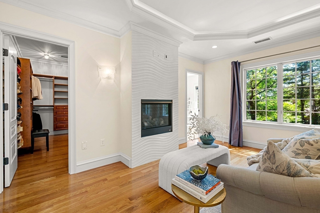 129 Rangeley Road Brookline, MA 02467 - Photo 20 of 36