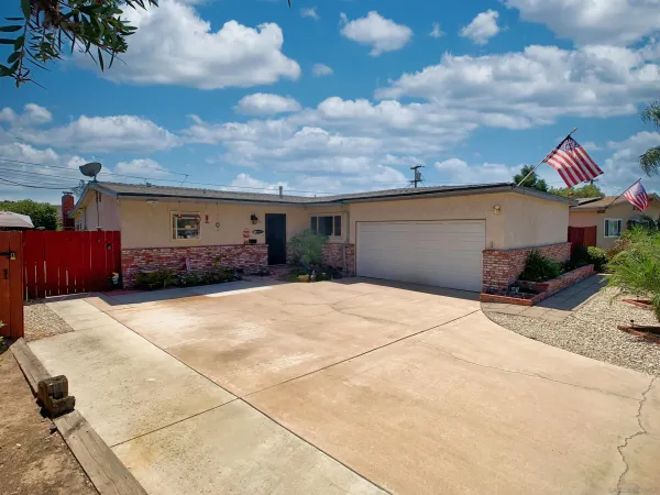 $825,000 | 587 Brockwood Drive, El Cajon, CA 92021