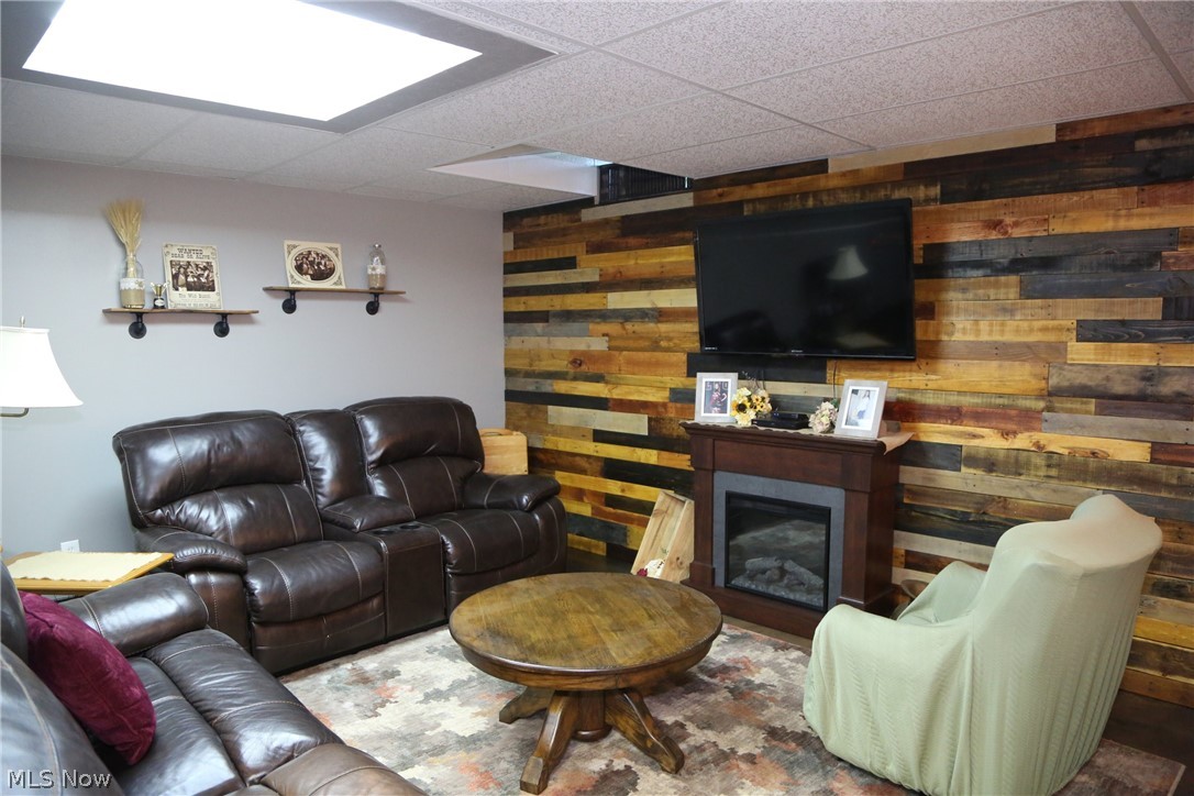 4758 Sherman Road Kent, OH 44240 - Photo 31 of 34 Gallery Image 31