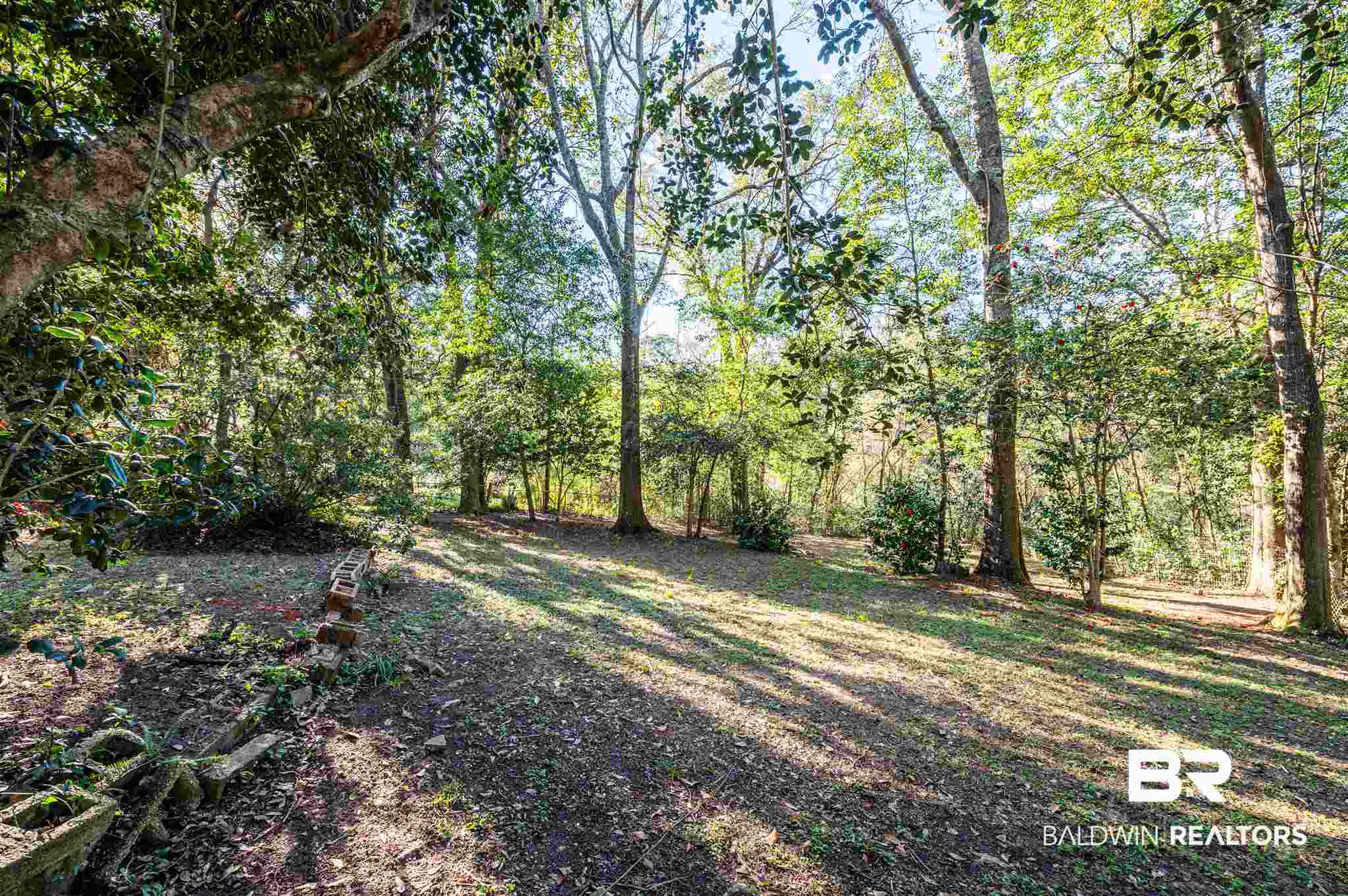 5016 North Hillwood Circle Mobile, AL 36608 - Photo 24 of 27