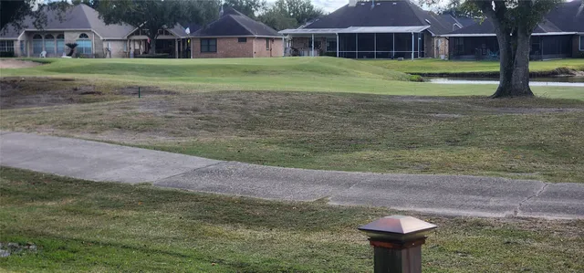 $270,000 | 3618 Teakwood Lane, Pearland, TX 77584