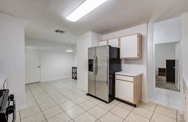 $270,000 | 3618 Teakwood Lane, Pearland, TX 77584