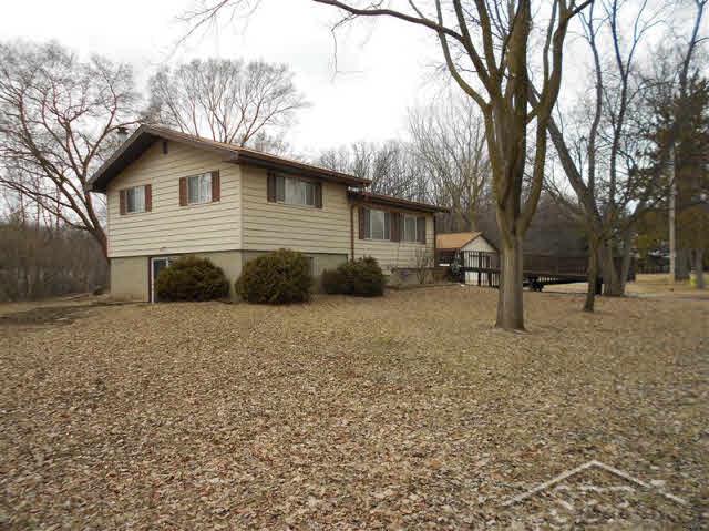7192 Rook Road Bridgeport, MI 48722 - Photo 5 of 5 20091245-4.JPG