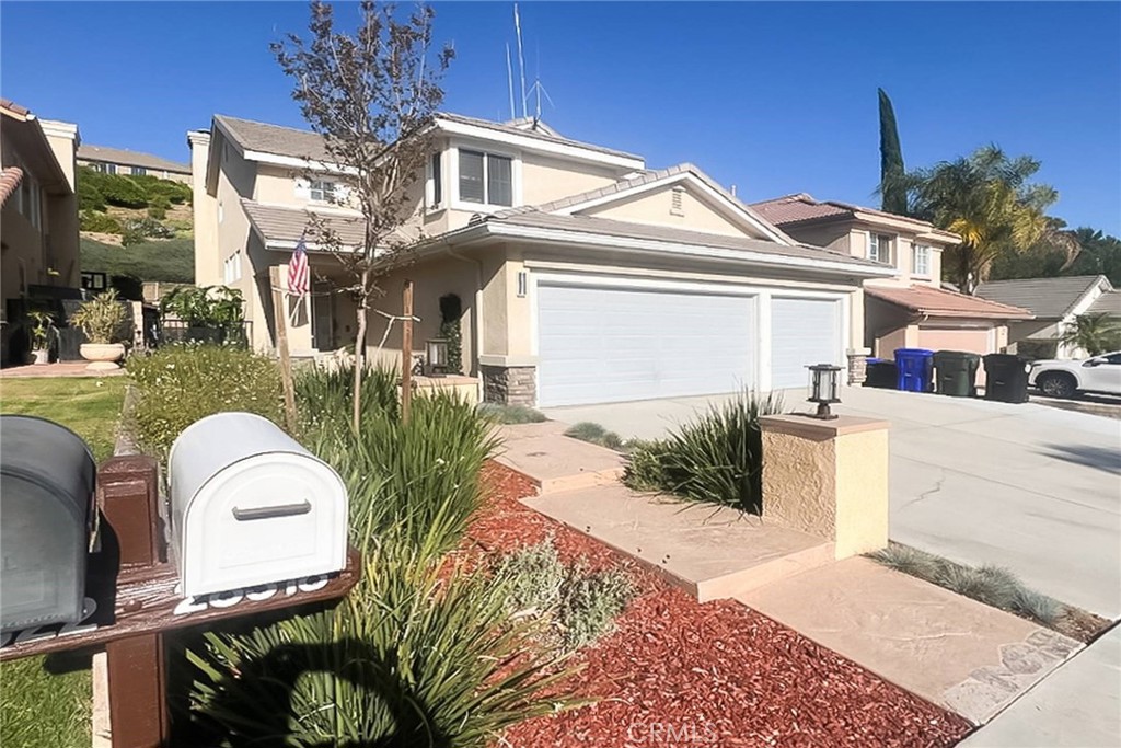28318 Santa Catarina Road Saugus, CA 91350 - Photo 2 of 32 Front at angel