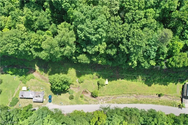 $19,900 | 652 County Road 9/6, Mount Zion, WV 26151