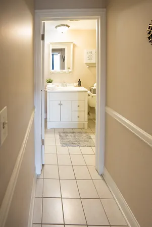 $140,000 | 5000 Carriageway Drive, Unit 211, Rolling Meadows, IL 60008