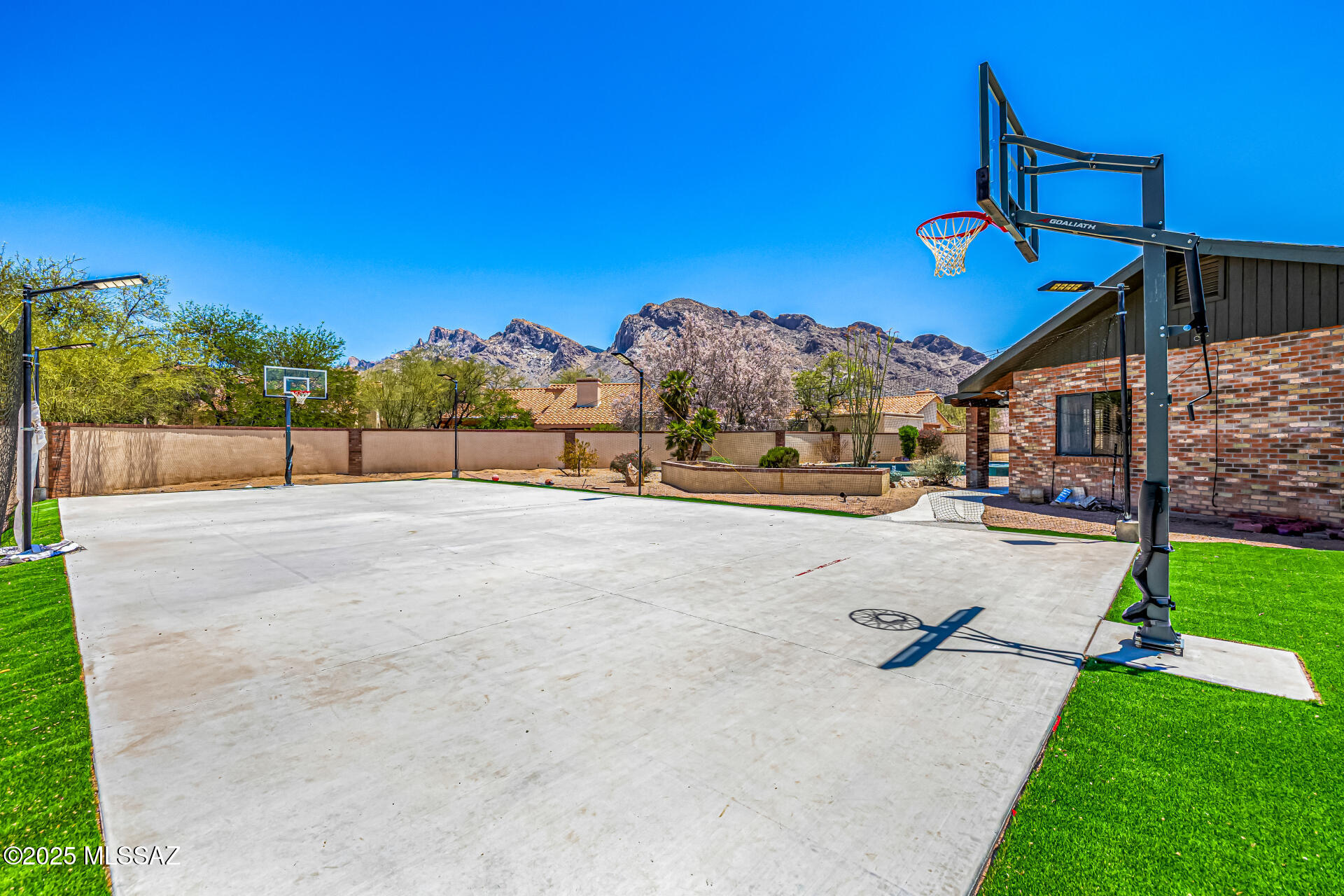 9840 North Desert Sky Road Tucson, AZ 85737 - Photo 43 of 46