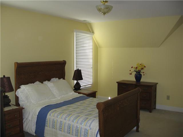 6311 South Fox Chase Pendleton, IN 46064 - Photo 13 of 24 Gallery Image 13