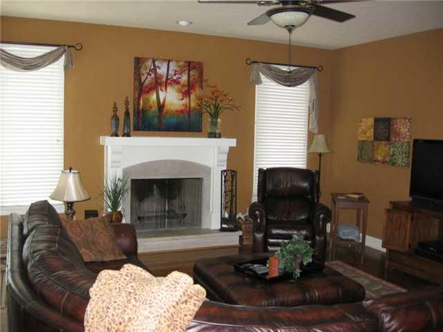 6311 South Fox Chase Pendleton, IN 46064 - Photo 8 of 24 Gallery Image 8