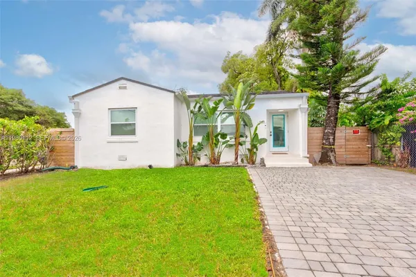 $3,900 | 968 Northeast 80th Street, Unit A, Miami, FL 33138