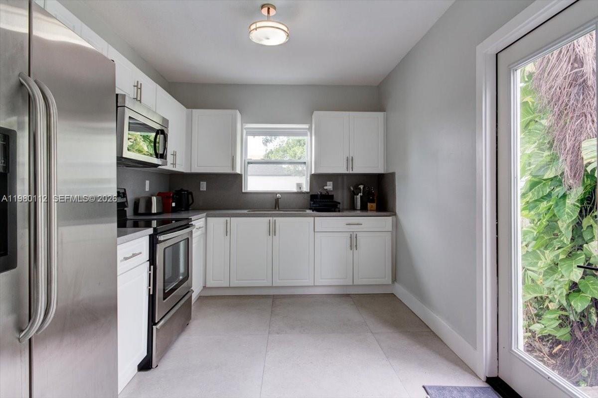 968 Northeast 80th Street, Unit A Miami, FL 33138 - Photo 14 of 17