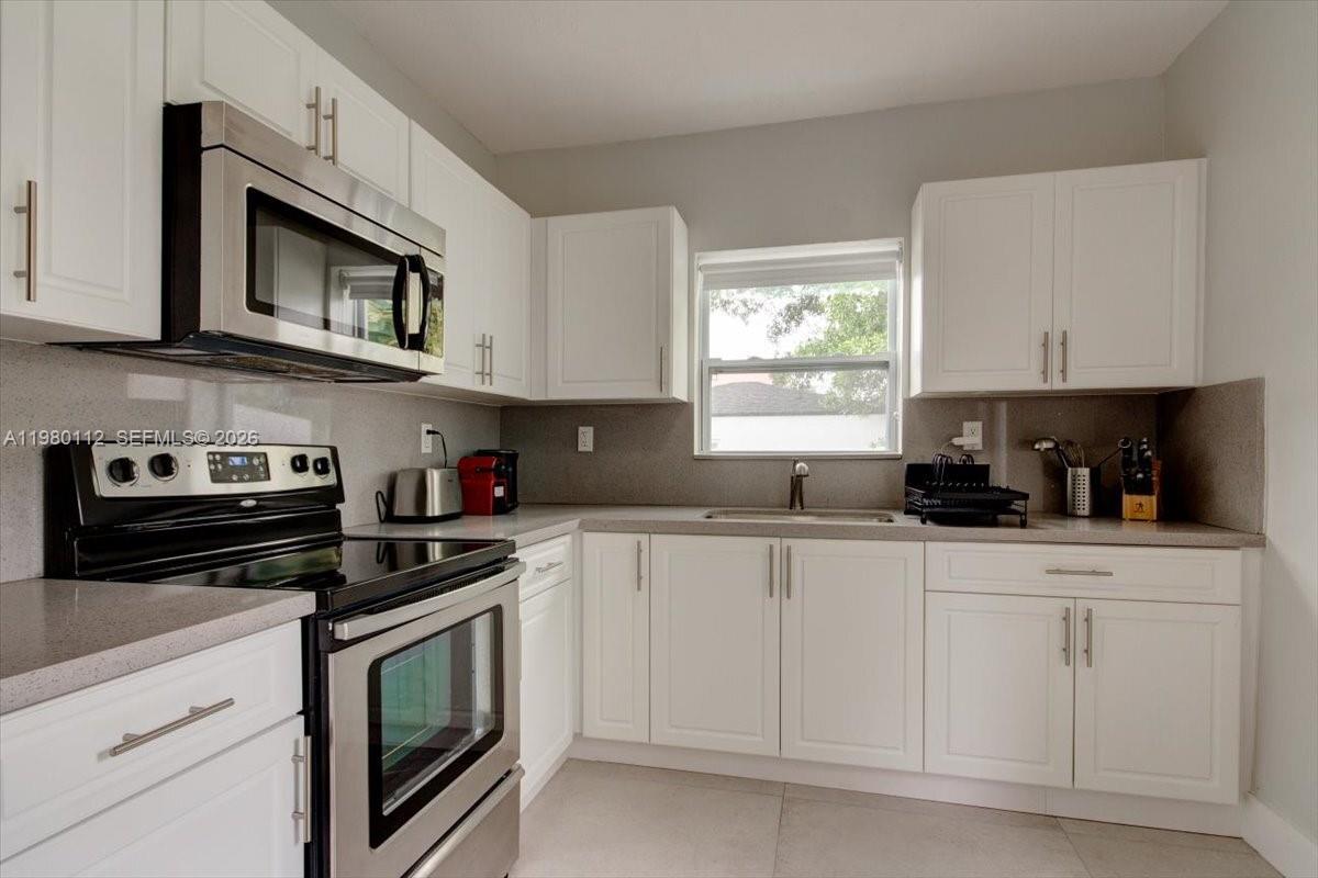 968 Northeast 80th Street, Unit A Miami, FL 33138 - Photo 15 of 17