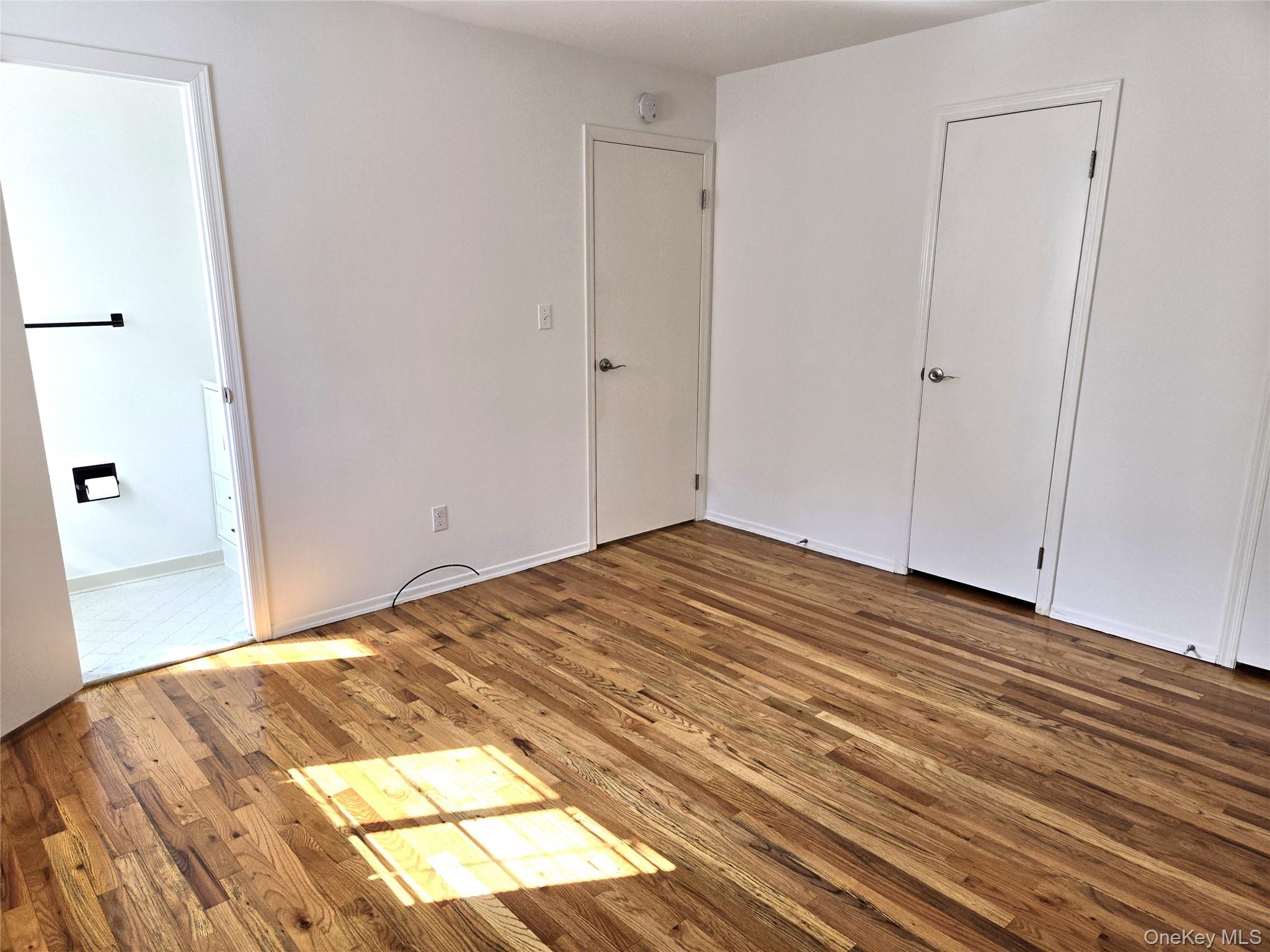 74 Ashwood Road, Unit 1 Port Washington, NY 11050 - Photo 10 of 17