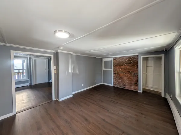 $1,500 | 13-15 Walnut Street, Unit 3, Claremont, NH 03743
