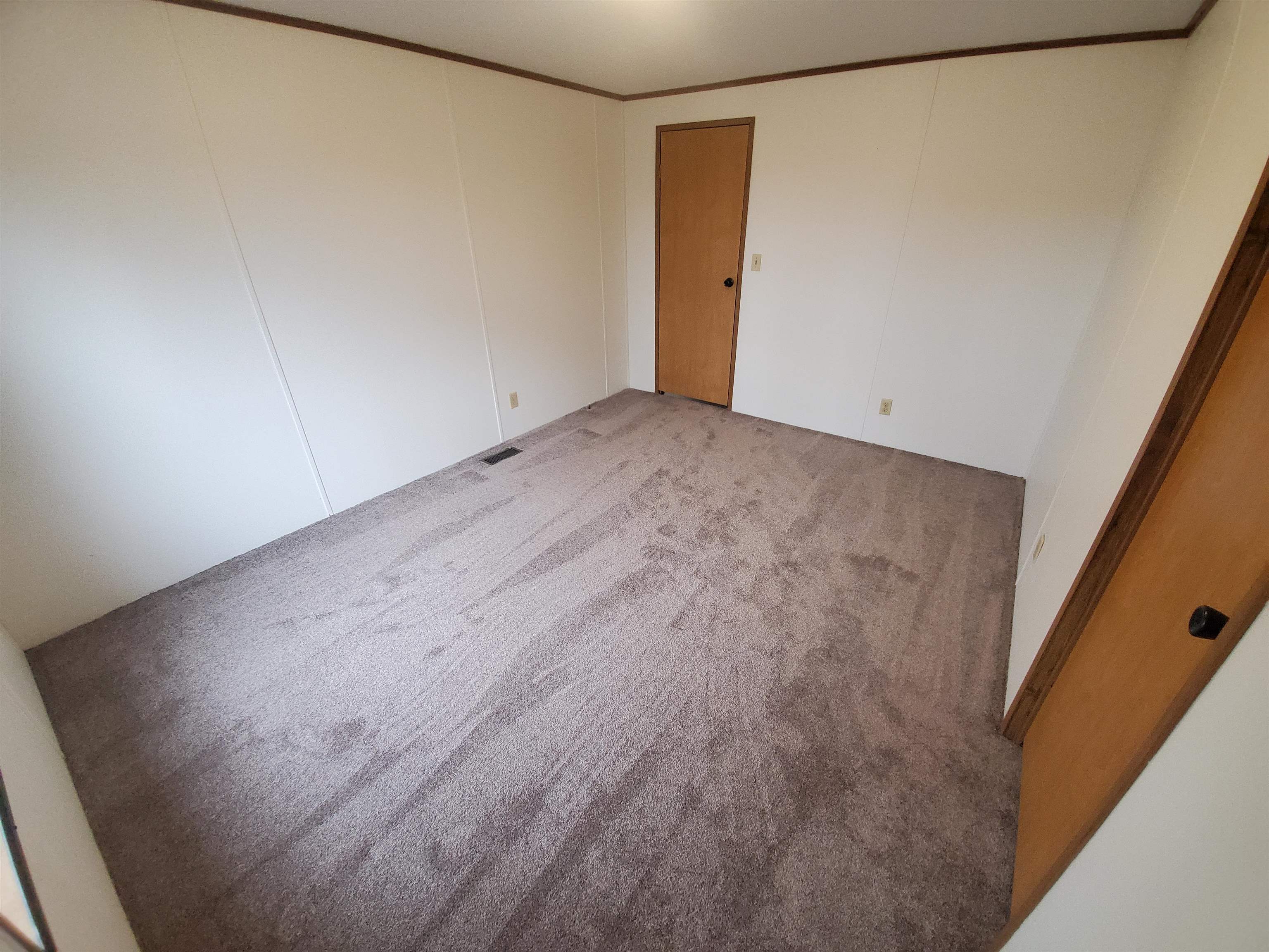 1236 Tamarack Road Edmore, MI 48829 - Photo 27 of 36 1897883-28.JPG