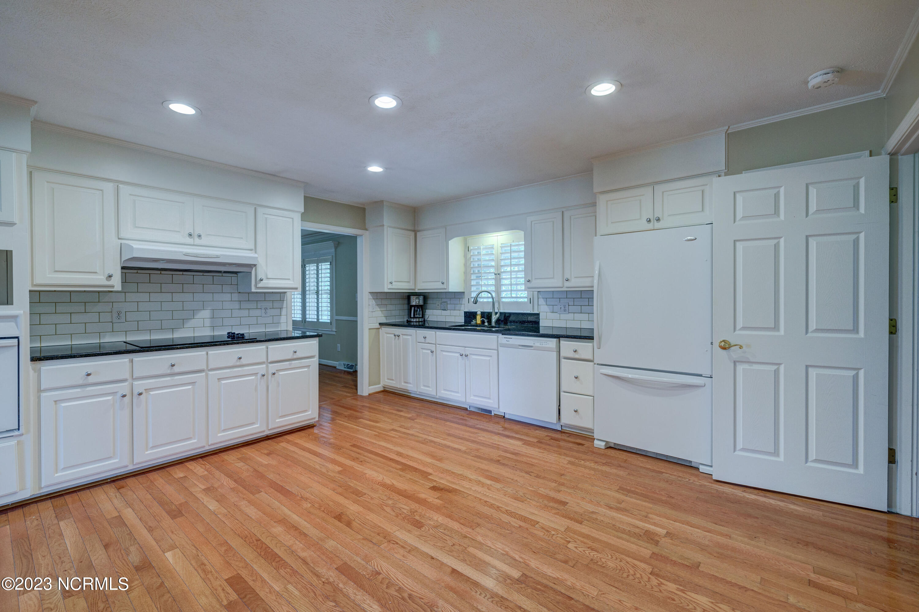 660 Bowen Road Harrells, NC 28444 - Photo 5 of 32 660BowenEdit-20