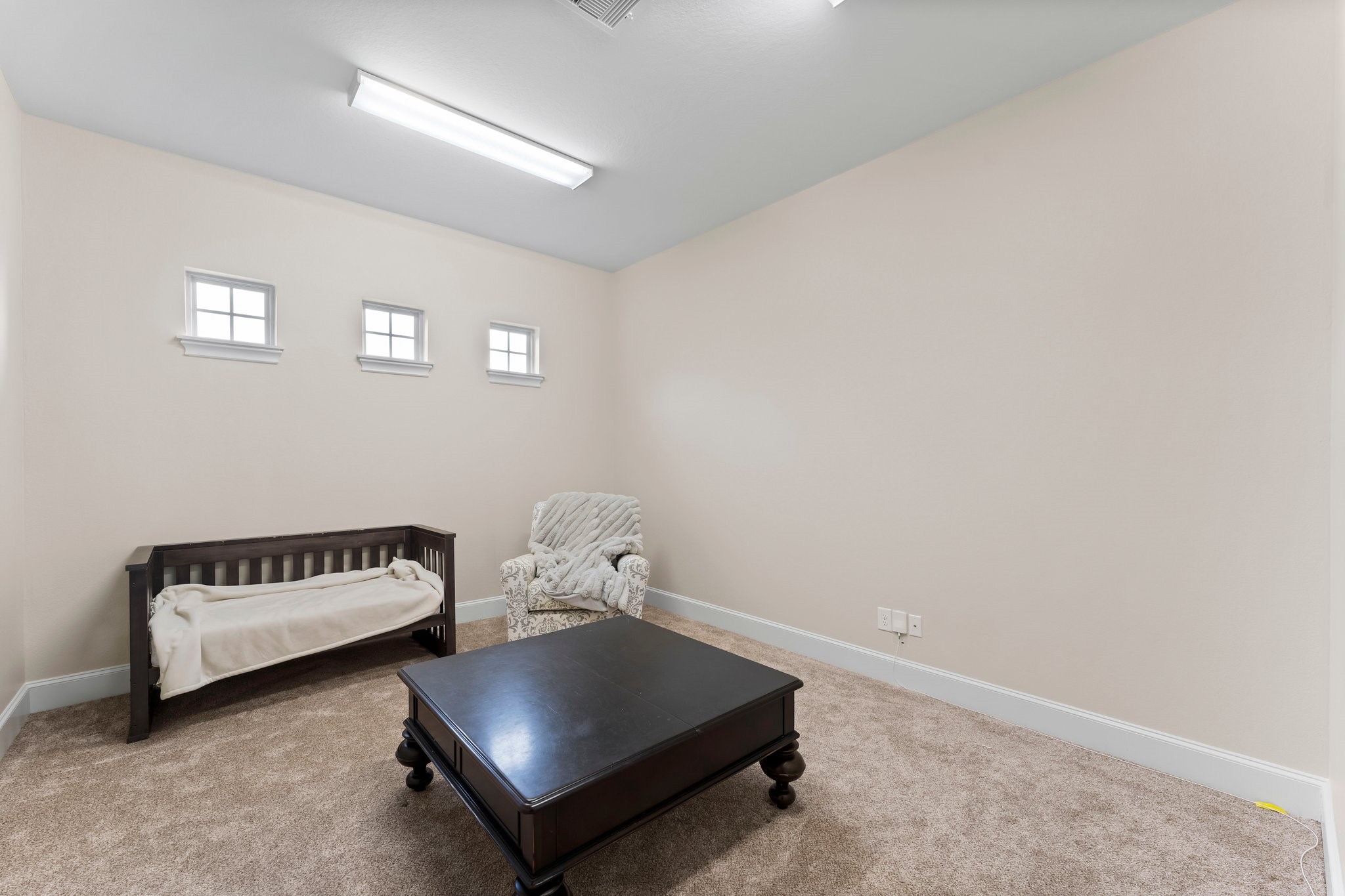 5006 Newport Court Spring, TX 77386 - Photo 17 of 46 a living room with furniture and a window