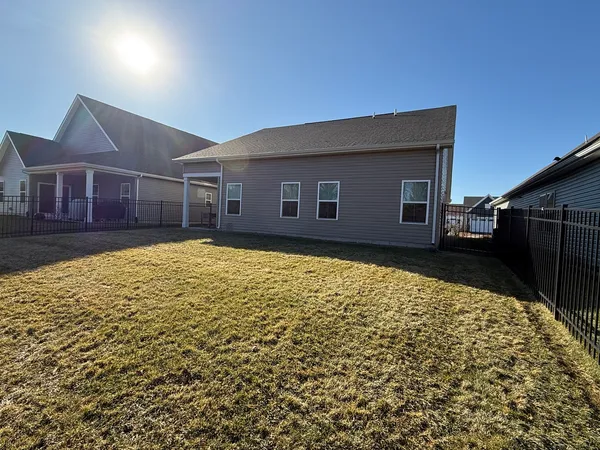 $479,900 | 3694 Reddington Circle, Elgin, IL 60124