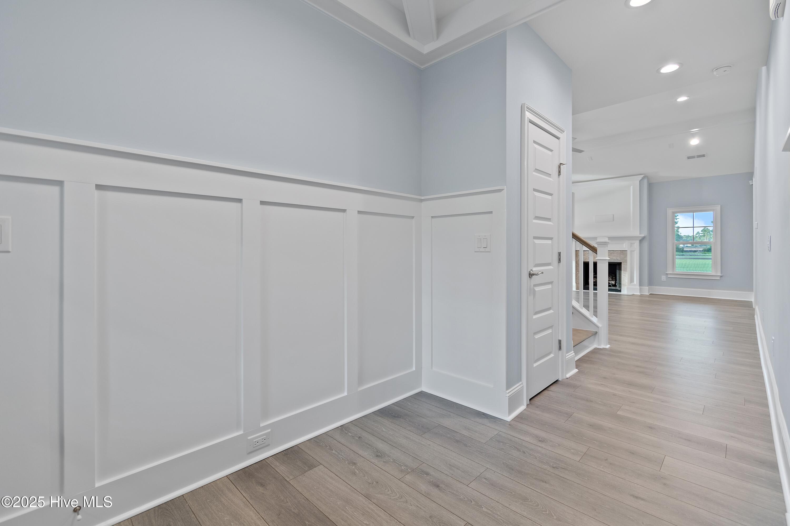 190 Rice Mill Circle Sunset Beach, NC 28468 - Photo 4 of 55 Foyer
