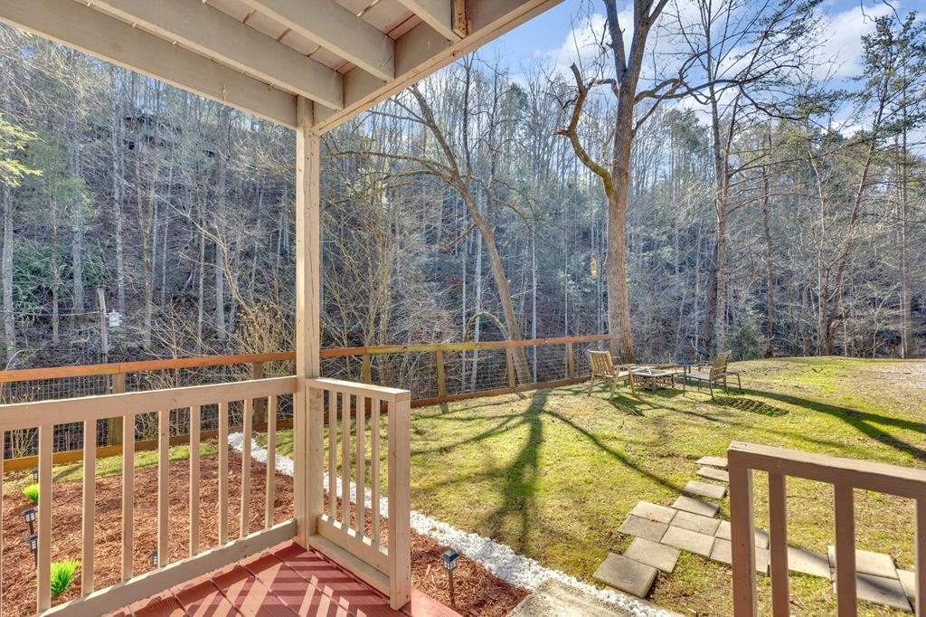 4204 Dellinger Hollow Road Pigeon Forge, TN 37863 - Photo 15 of 31 Gallery Image 15