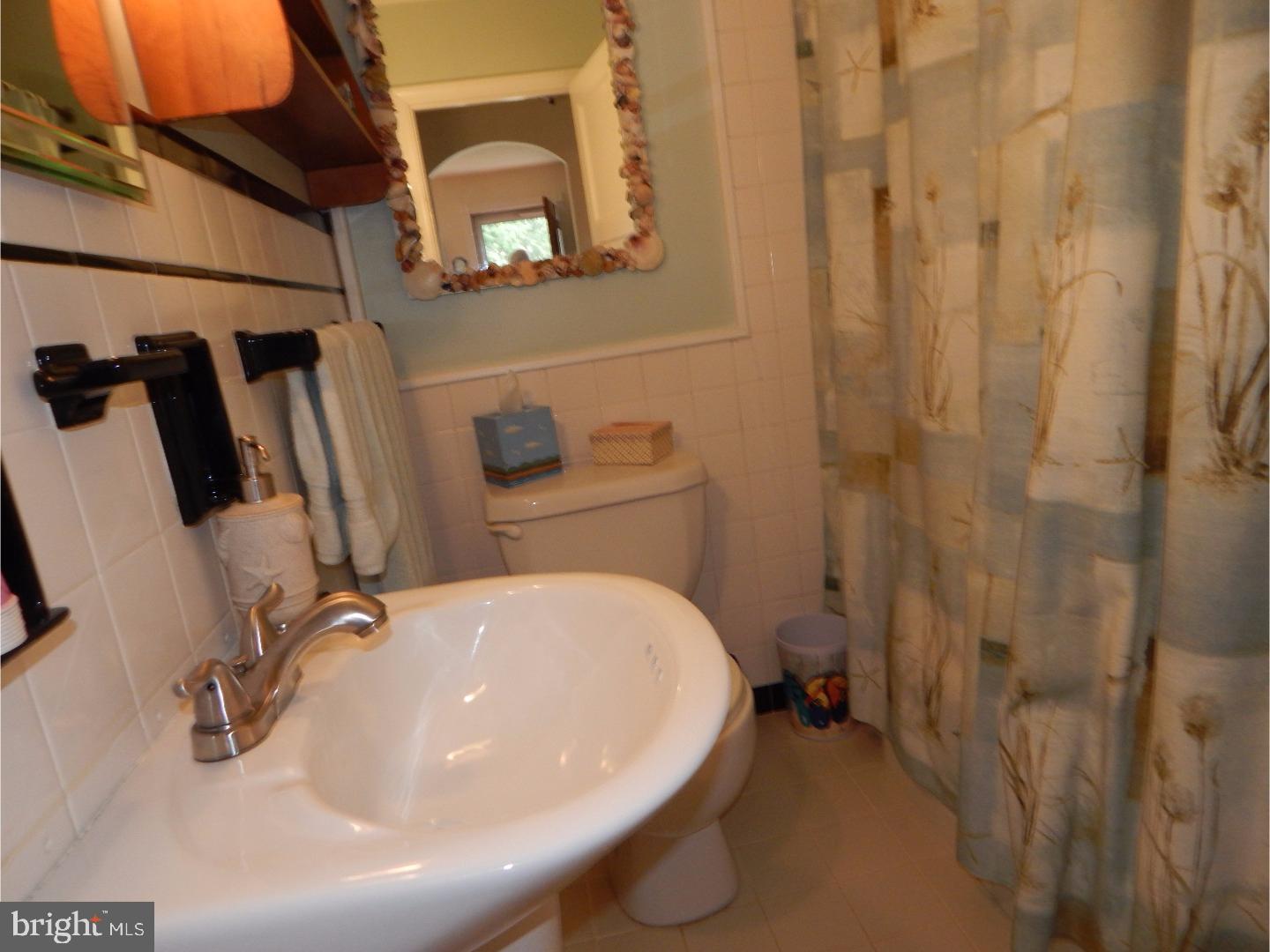 62 Kuser Road Hamilton, NJ 08619 - Photo 13 of 23 Bathroom