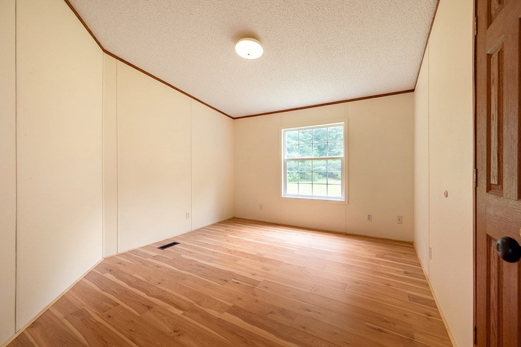 313 Lanter Road Speedwell, VA 24374 - Photo 32 of 55 Gallery Image 32