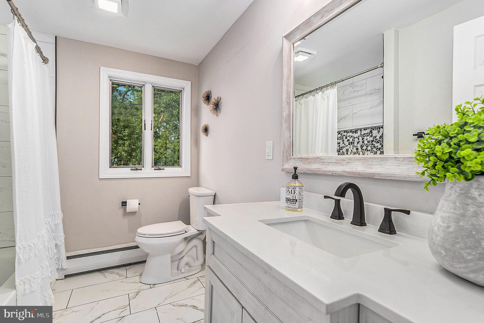 1601 Latch String Lane Hatfield, PA 19440 - Photo 14 of 23 Hallway Bath