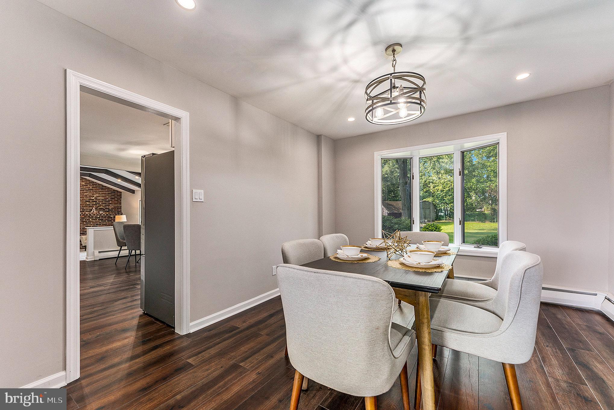 1601 Latch String Lane Hatfield, PA 19440 - Photo 10 of 23 Dining room