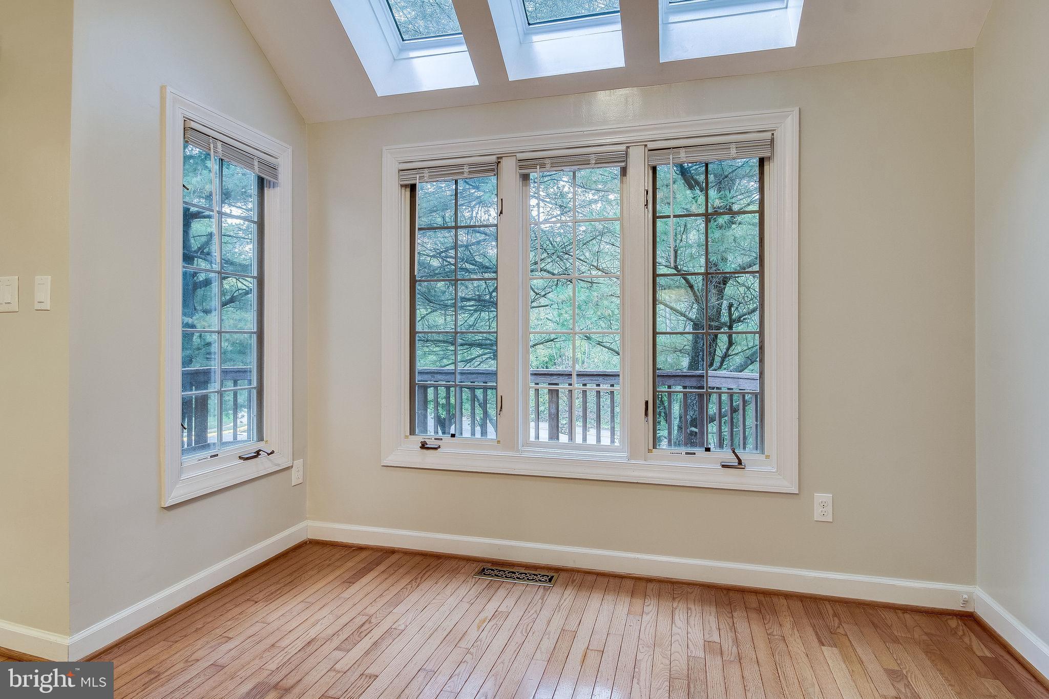 3600 Ransom Place Alexandria, VA 22306 - Photo 15 of 54 Breakfast nook