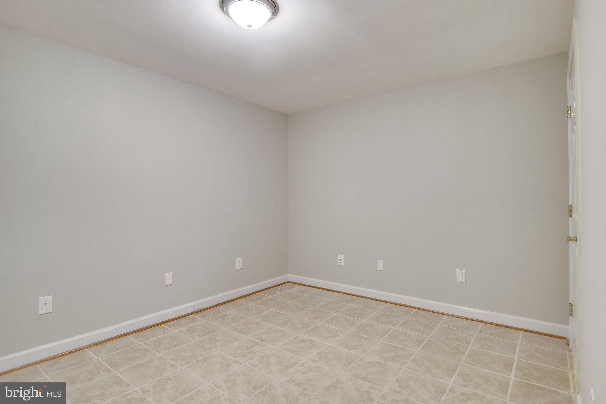 3600 Ransom Place Alexandria, VA 22306 - Photo 37 of 54 Optional 3rd Bedroom/Office/Virtual Schooling