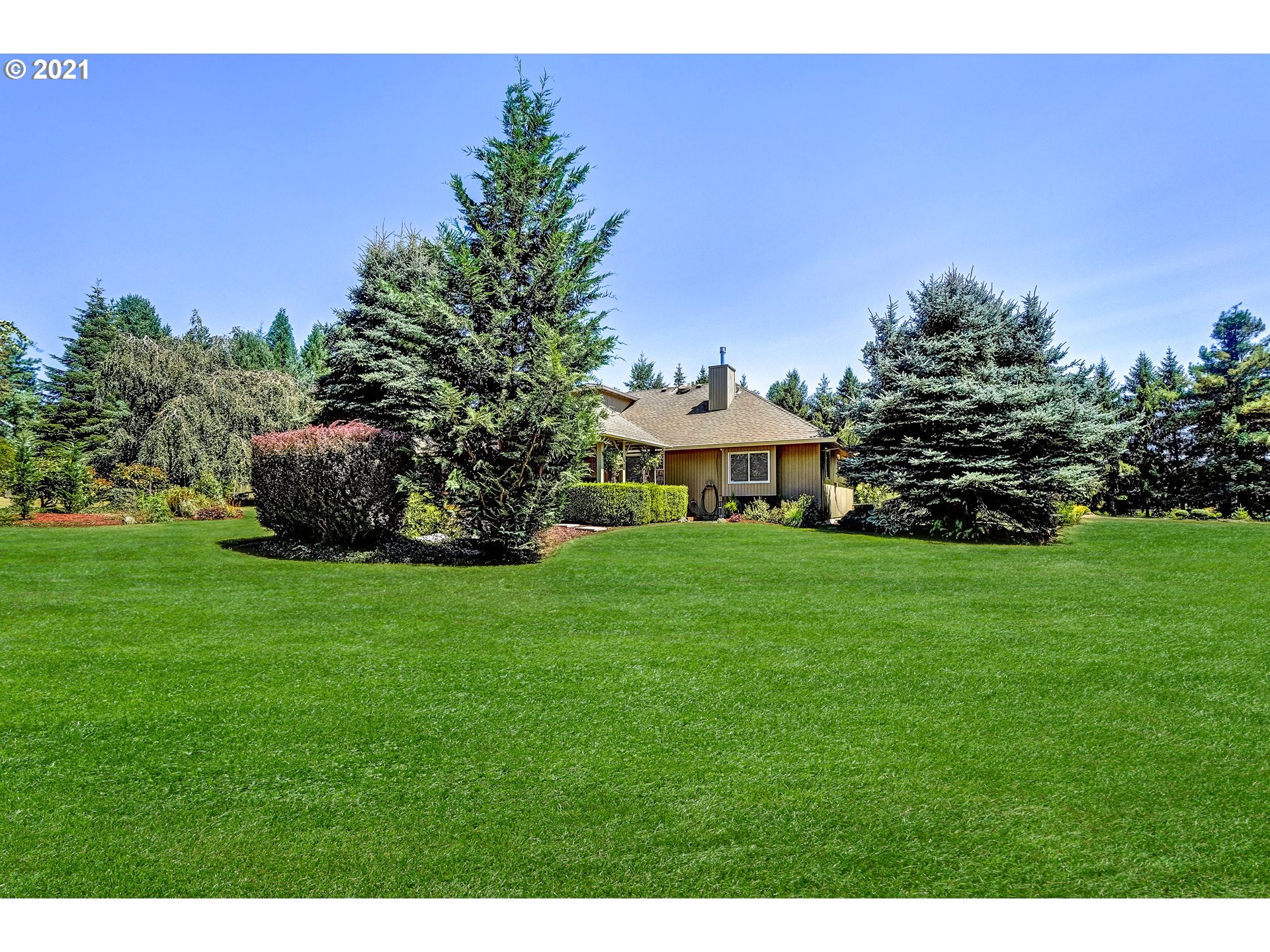 28445 Southwest Grahams Ferry Road Wilsonville, OR 97070 - Photo 22 of 32 Gallery Image 22