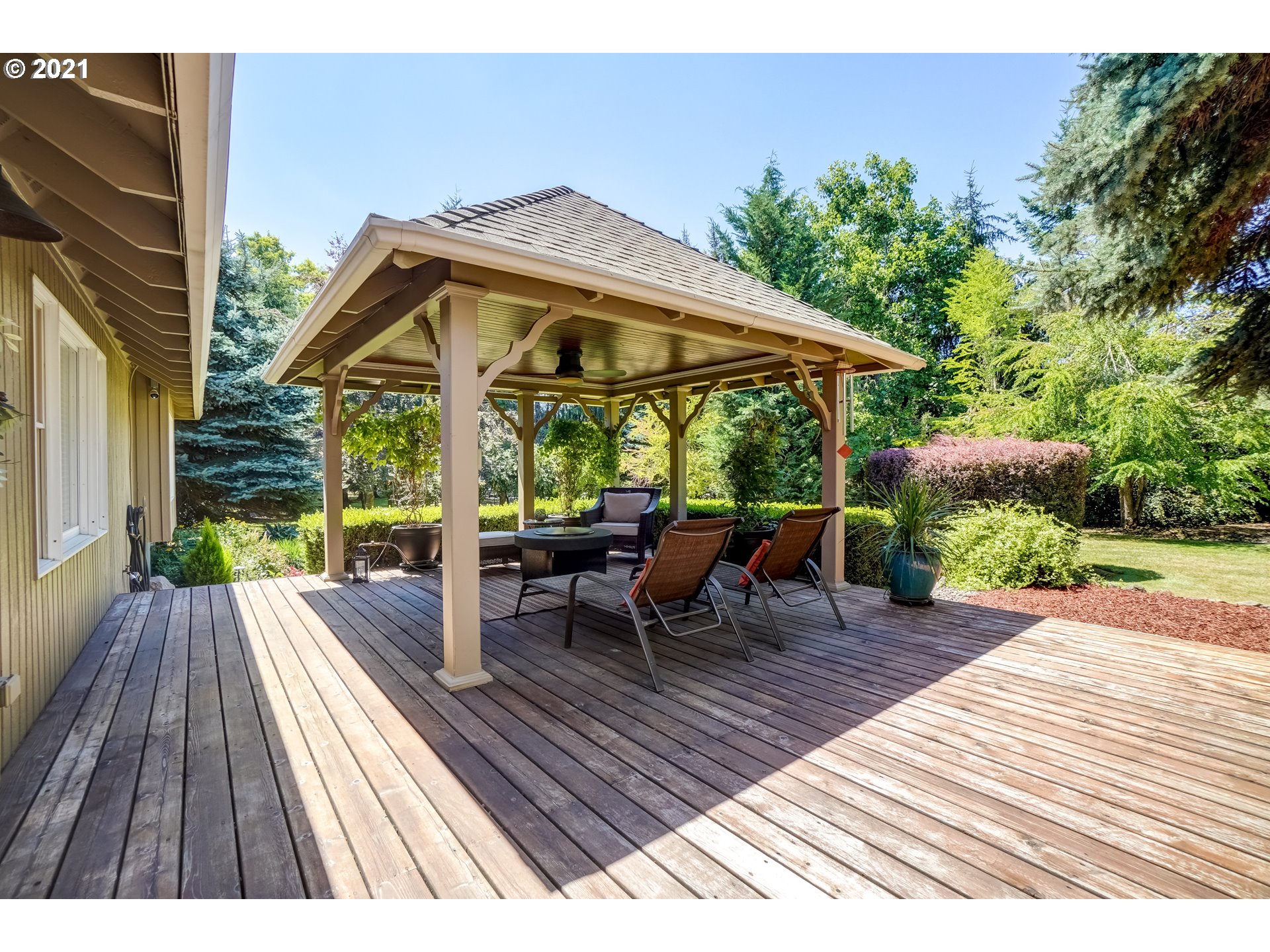 28445 Southwest Grahams Ferry Road Wilsonville, OR 97070 - Photo 24 of 32 Gallery Image 24