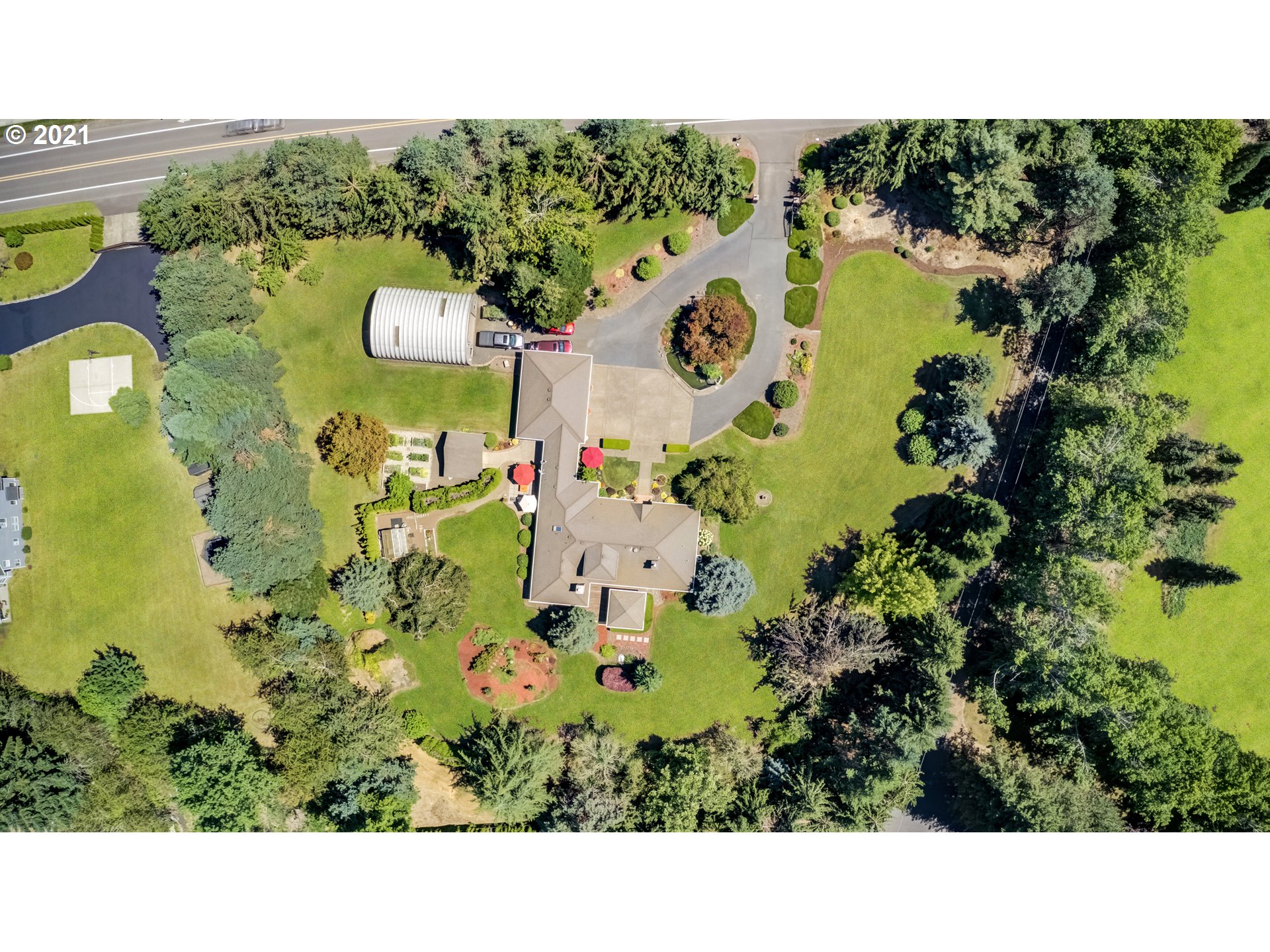 28445 Southwest Grahams Ferry Road Wilsonville, OR 97070 - Photo 31 of 32 Gallery Image 31
