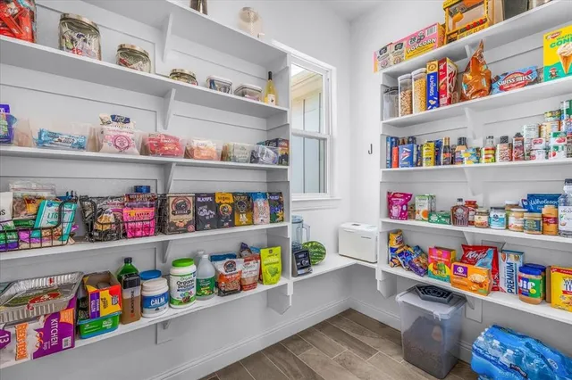 $675,000 | 108 Stafford Road, Weatherford, TX 76088