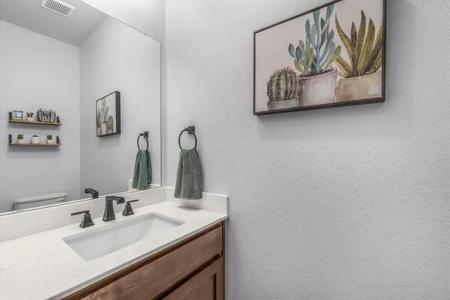 $675,000 | 108 Stafford Road, Weatherford, TX 76088