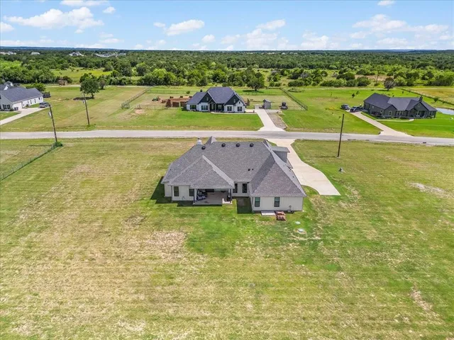 $675,000 | 108 Stafford Road, Weatherford, TX 76088