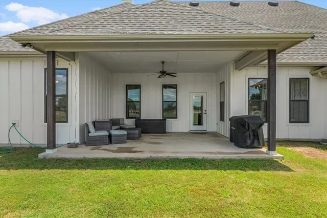 a view of an outdoor space and yard