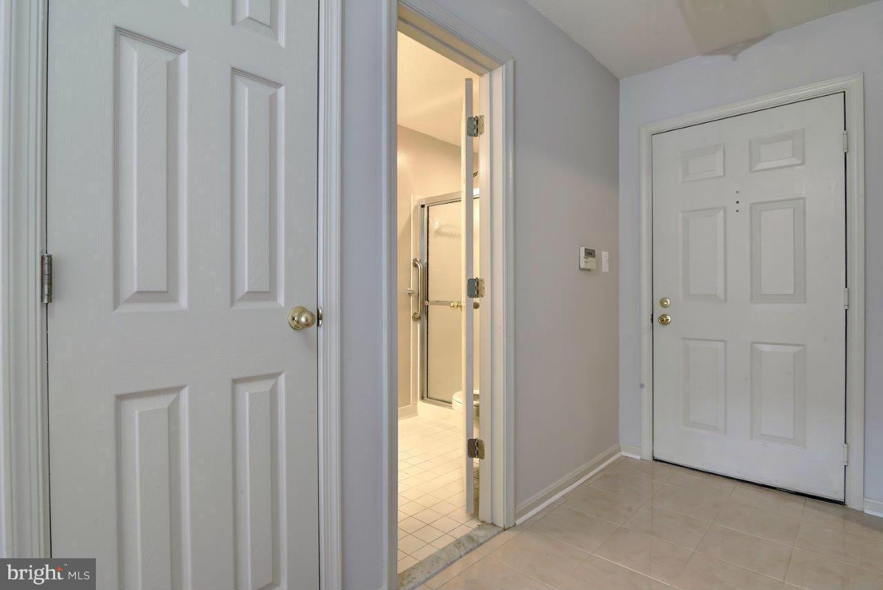 12000 Amber Ridge Circle, Unit A102 Germantown, MD 20876 - Photo 9 of 30 Interior (General)