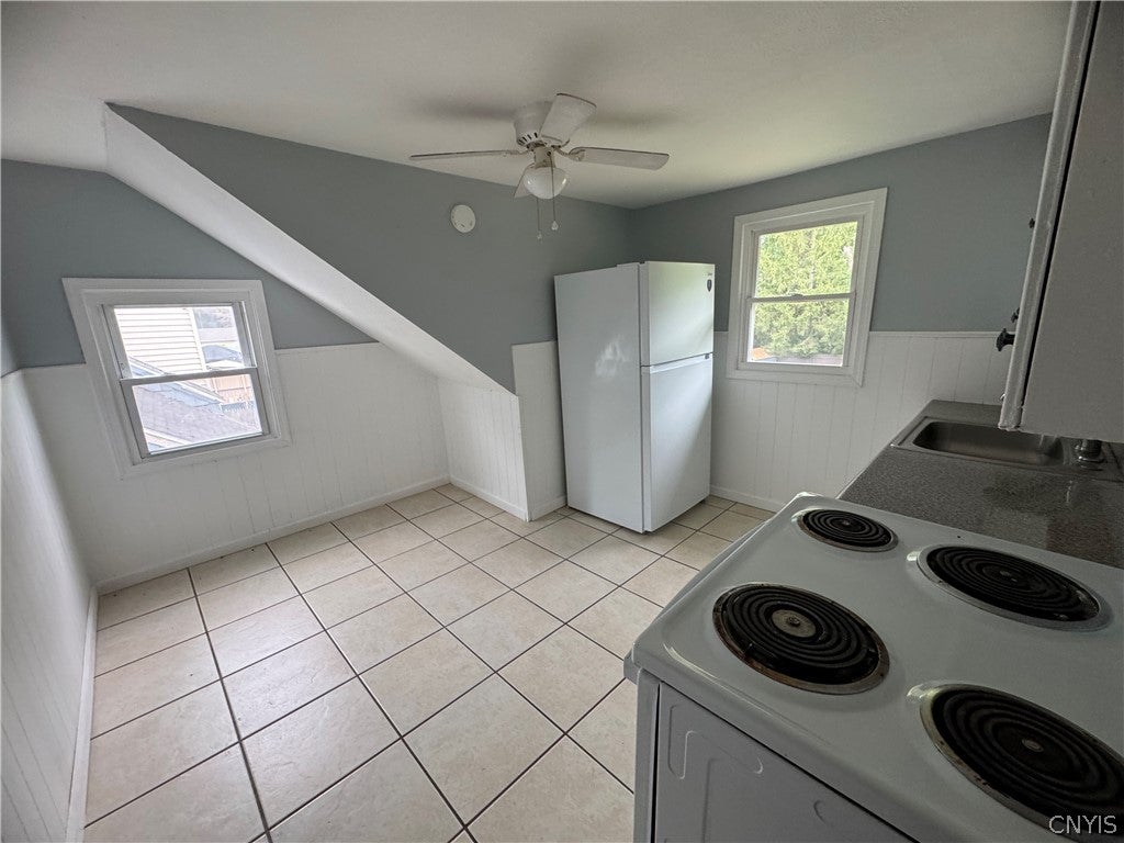 220 Roxann Avenue Syracuse, NY 13212 - Photo 8 of 15 Gallery Image 8