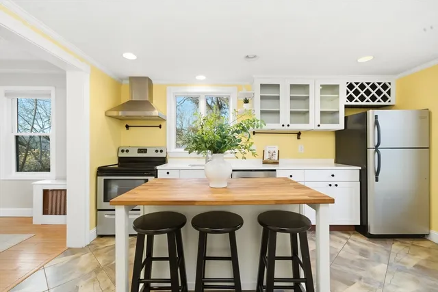 $815,000 | 49 Spruce Street, Winchester, MA 01890